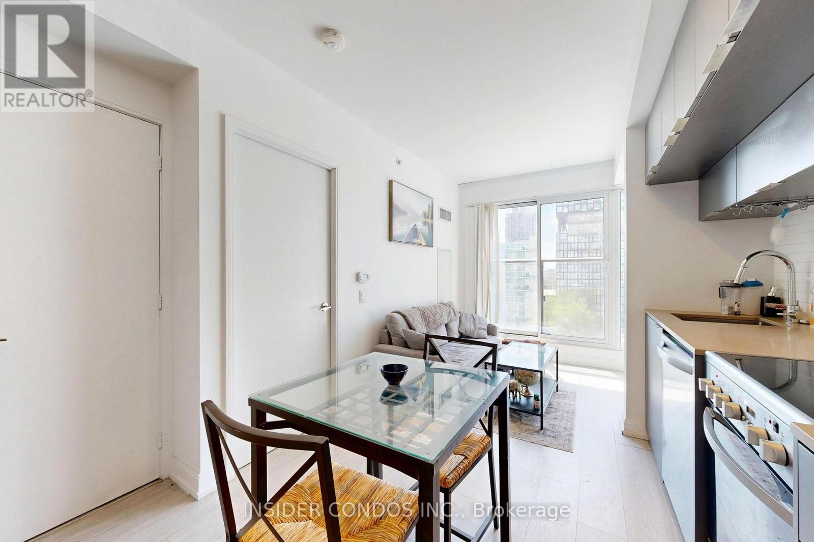 #807 181 DUNDAS STREET E - 20