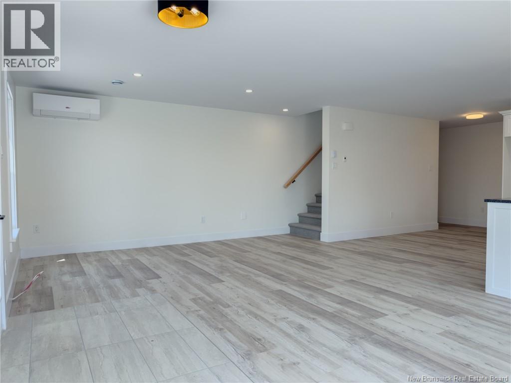 76 Squire Drive - 12
