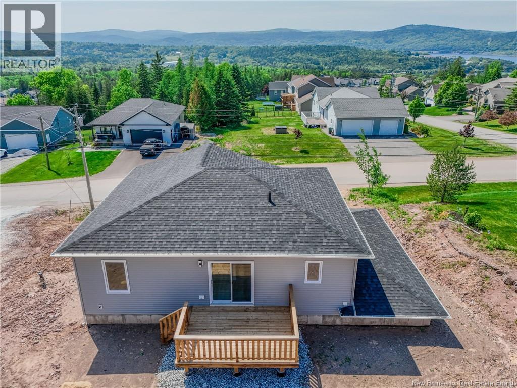 76 Squire Drive - 4