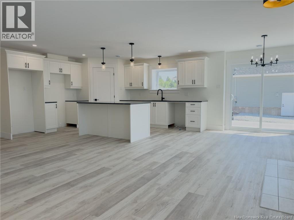 76 Squire Drive - 14