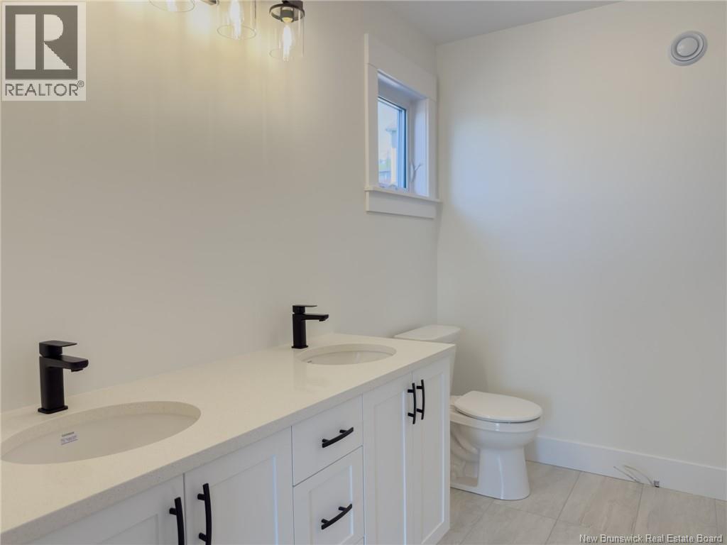 76 Squire Drive - 42