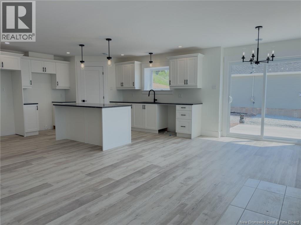 76 Squire Drive - 16