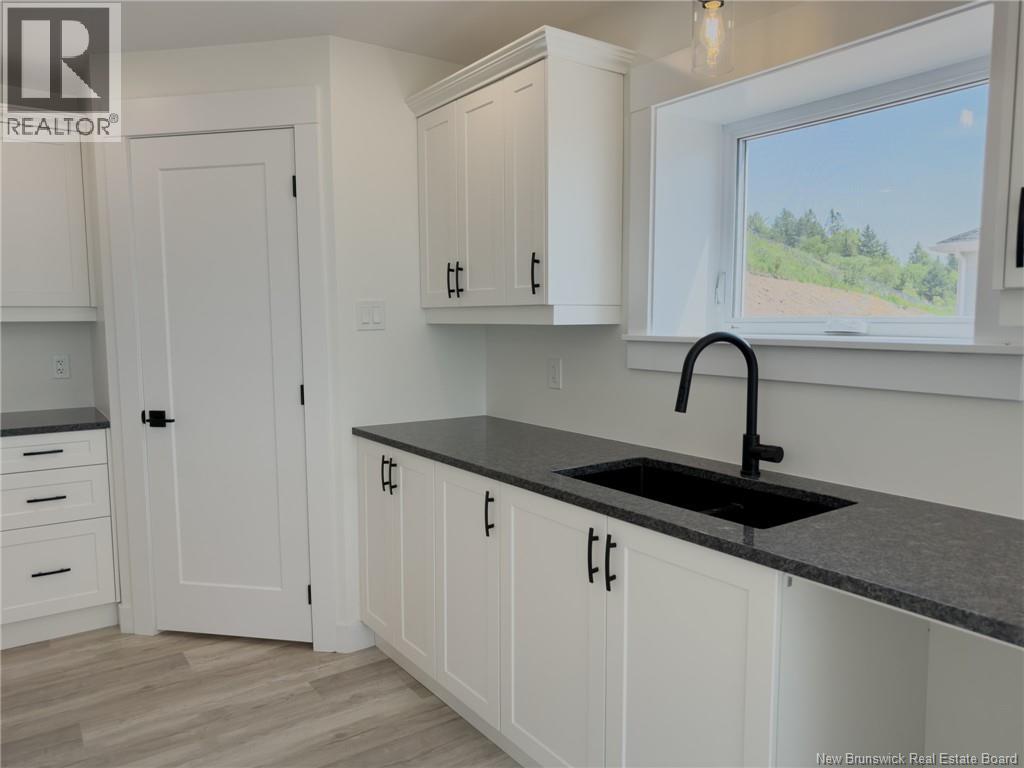 76 Squire Drive - 18