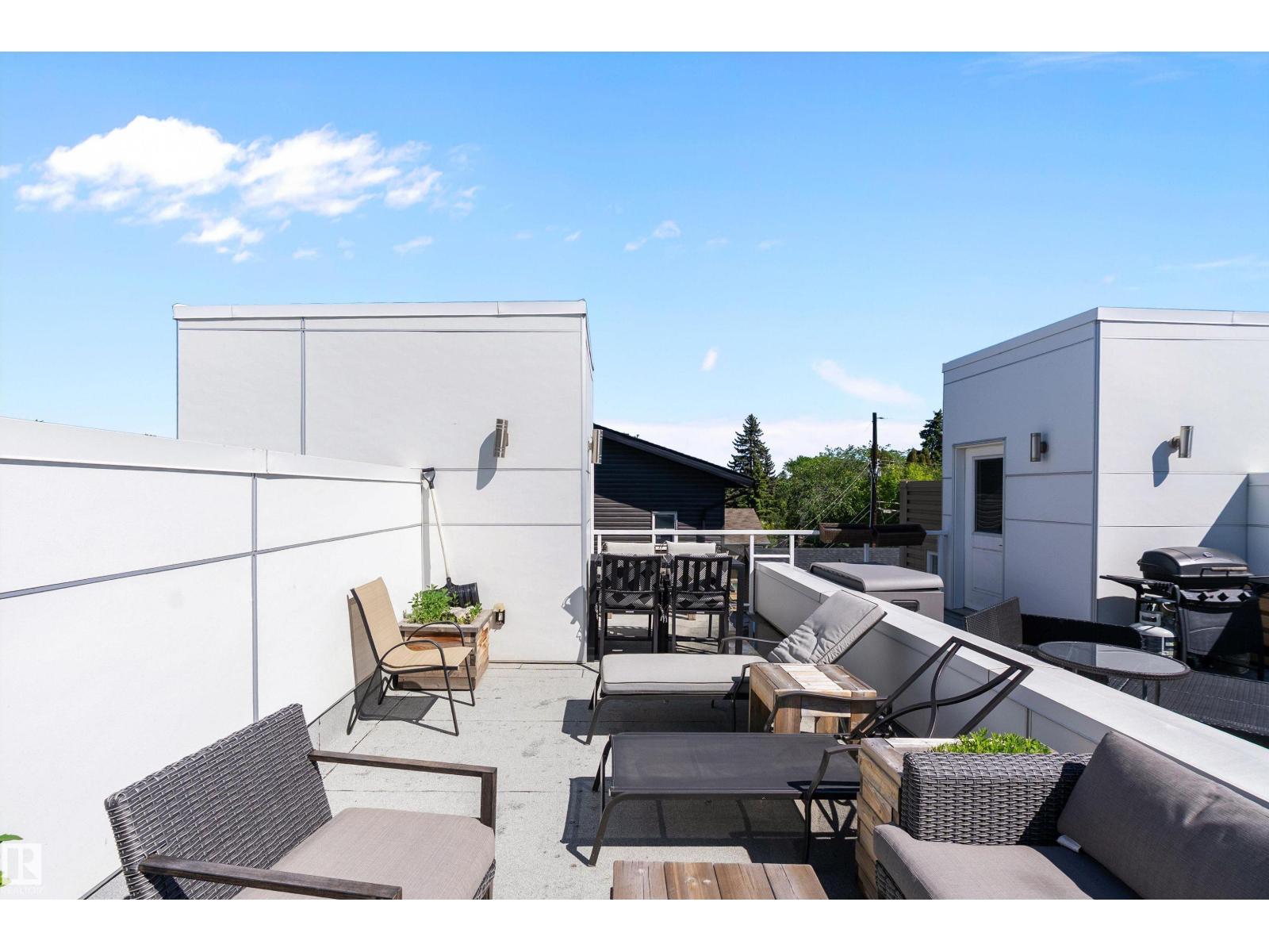14832 103 Ave NW — photo 43