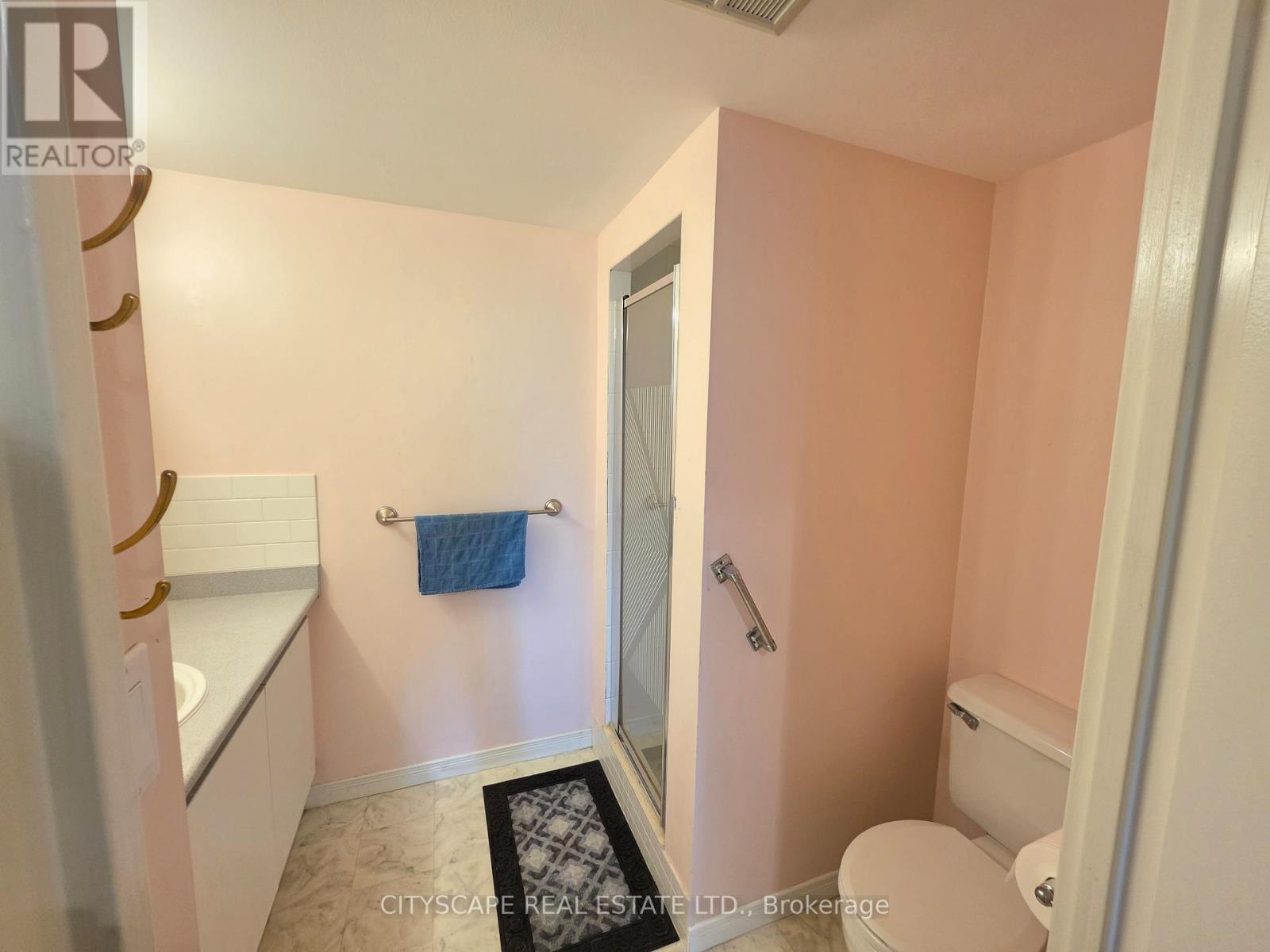 #502 90 DALE AVENUE - 11