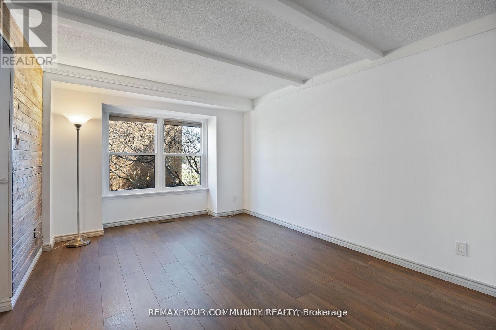 #39 1020 CENTRAL PARK DRIVE - 16
