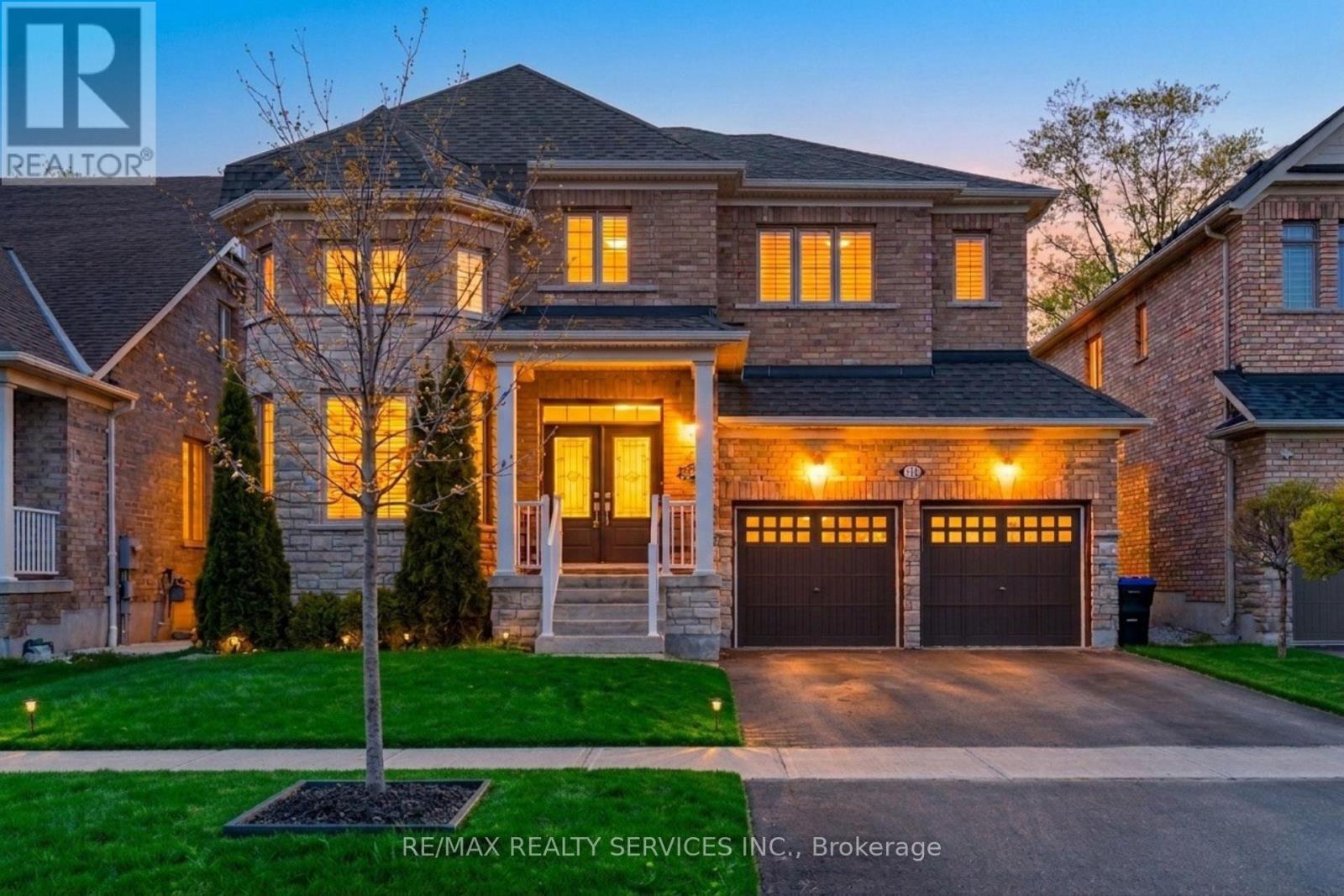 104 SHARPE CRESCENT - 1