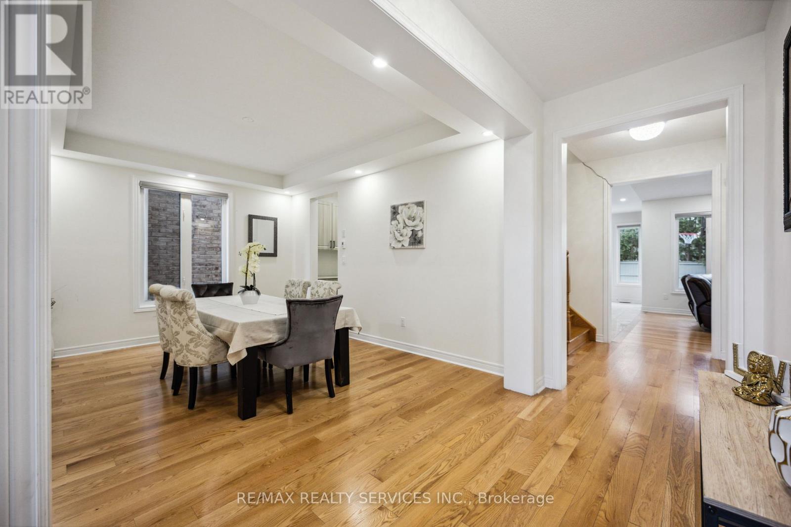 104 SHARPE CRESCENT - 5
