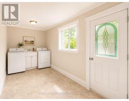 111 Penetang Street, Barrie, ON L4M1V7 Photo 12