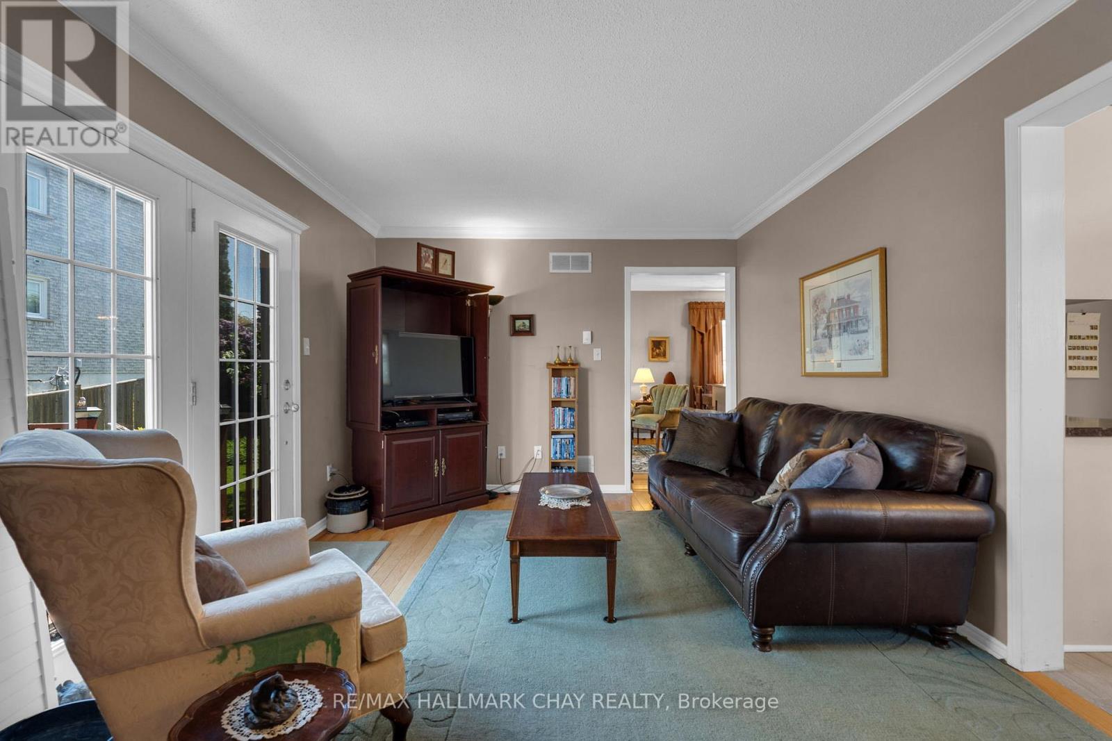 25 CARTWRIGHT DRIVE - 13