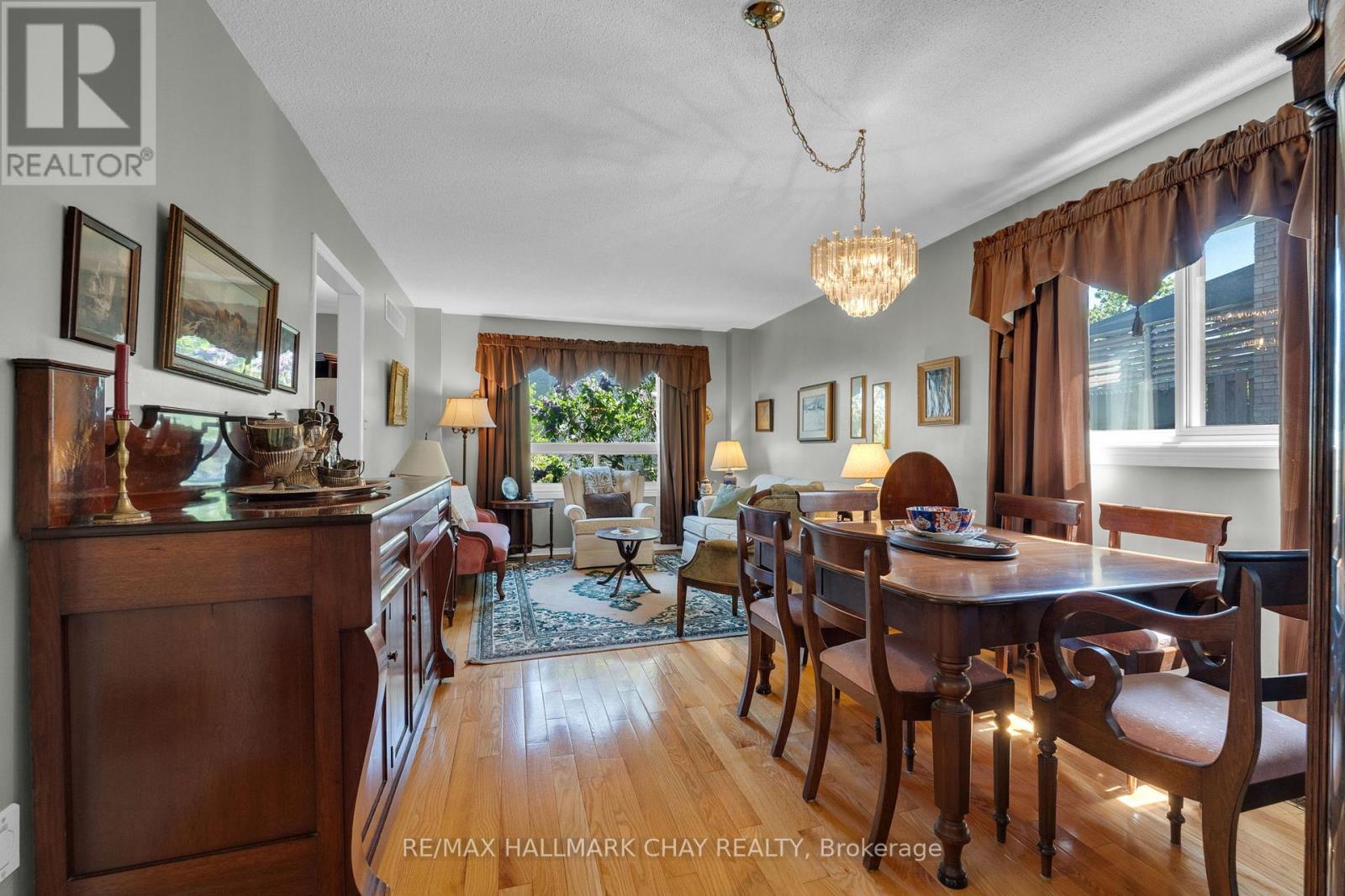 25 CARTWRIGHT DRIVE - 8