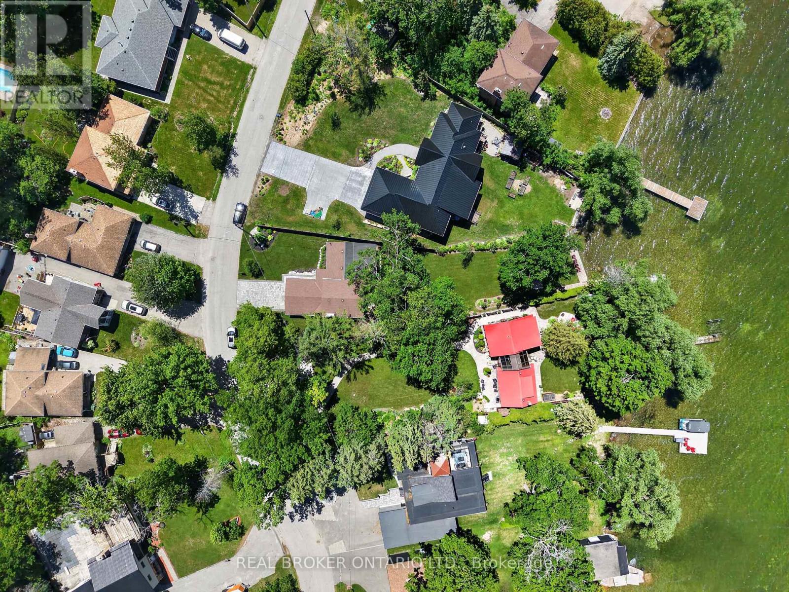 608 MOBERLEY AVENUE - 35