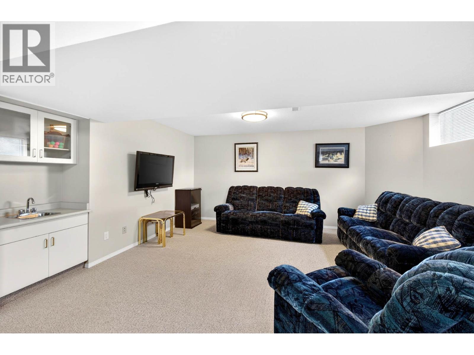 900 Windbreak Street - Image 34