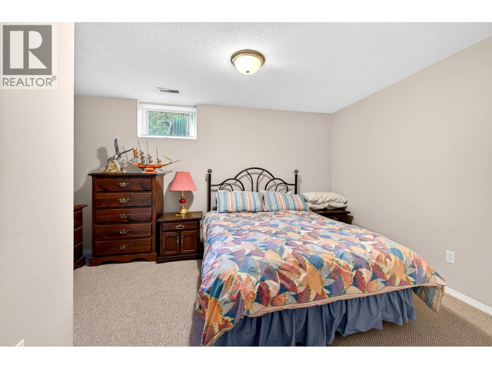 900 Windbreak Street - Image 36