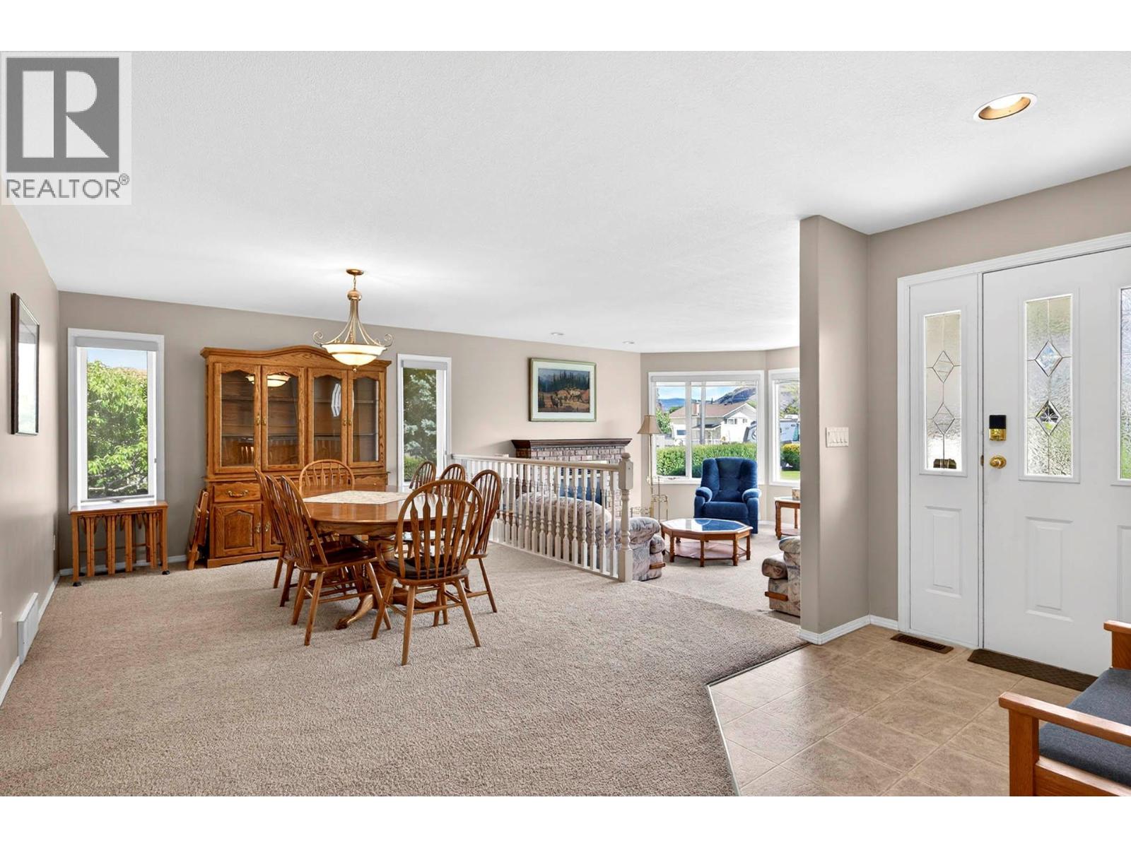 900 Windbreak Street - Image 4