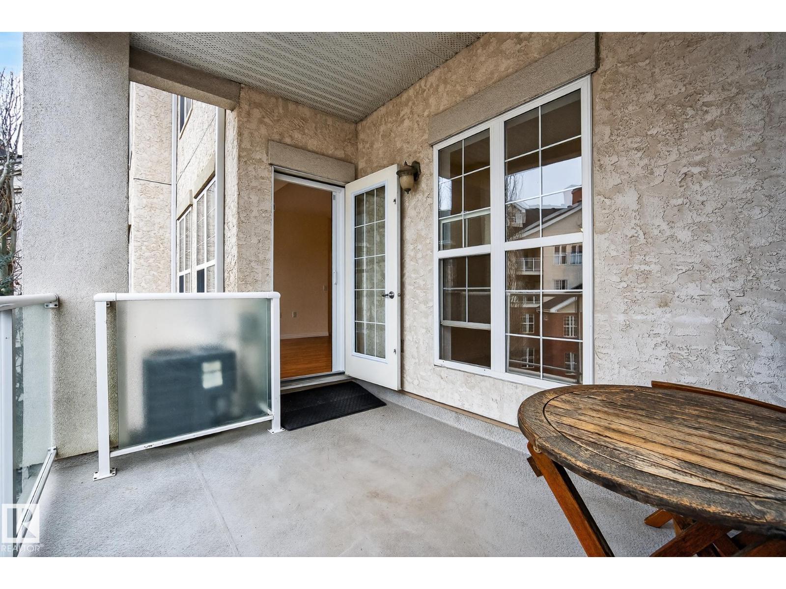 #323 45 INGLEWOOD DR - 14