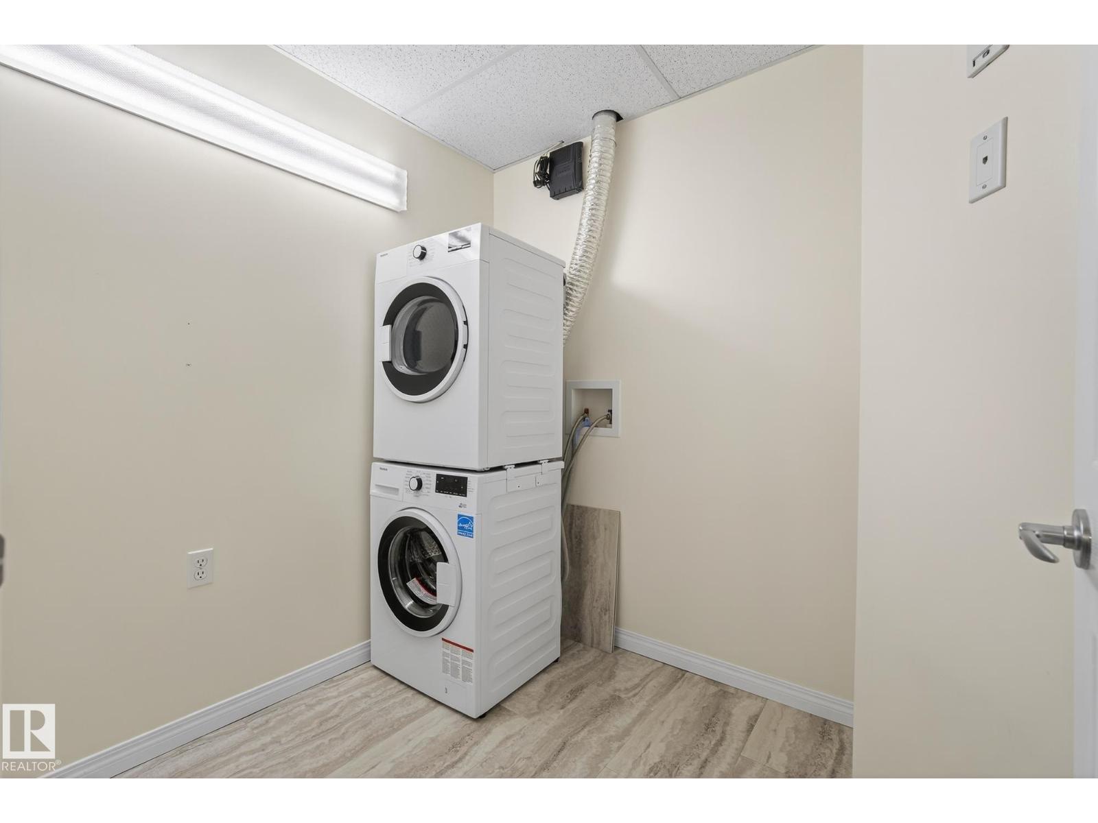 #323 45 INGLEWOOD DR - 20