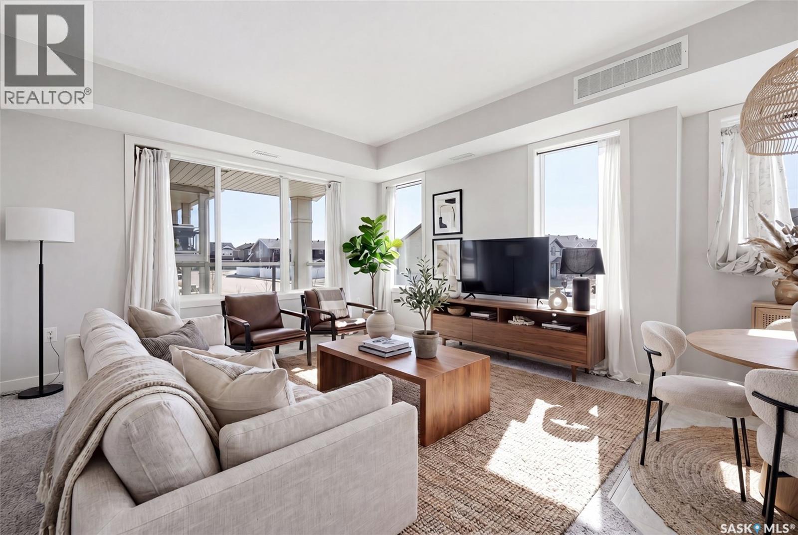 #406B 3363 Green Poppy STREET - 7