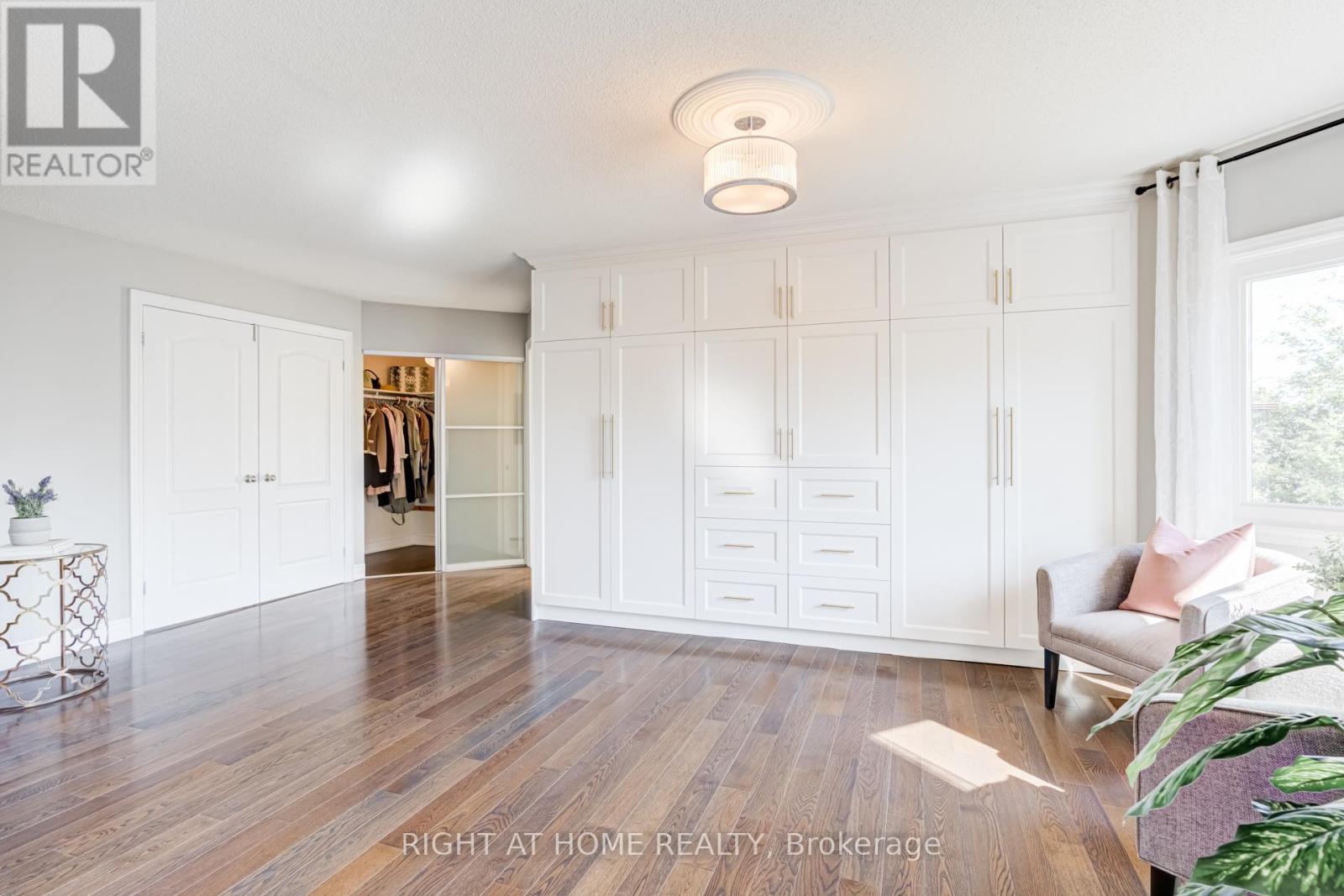 2598 MASON HEIGHTS - 25
