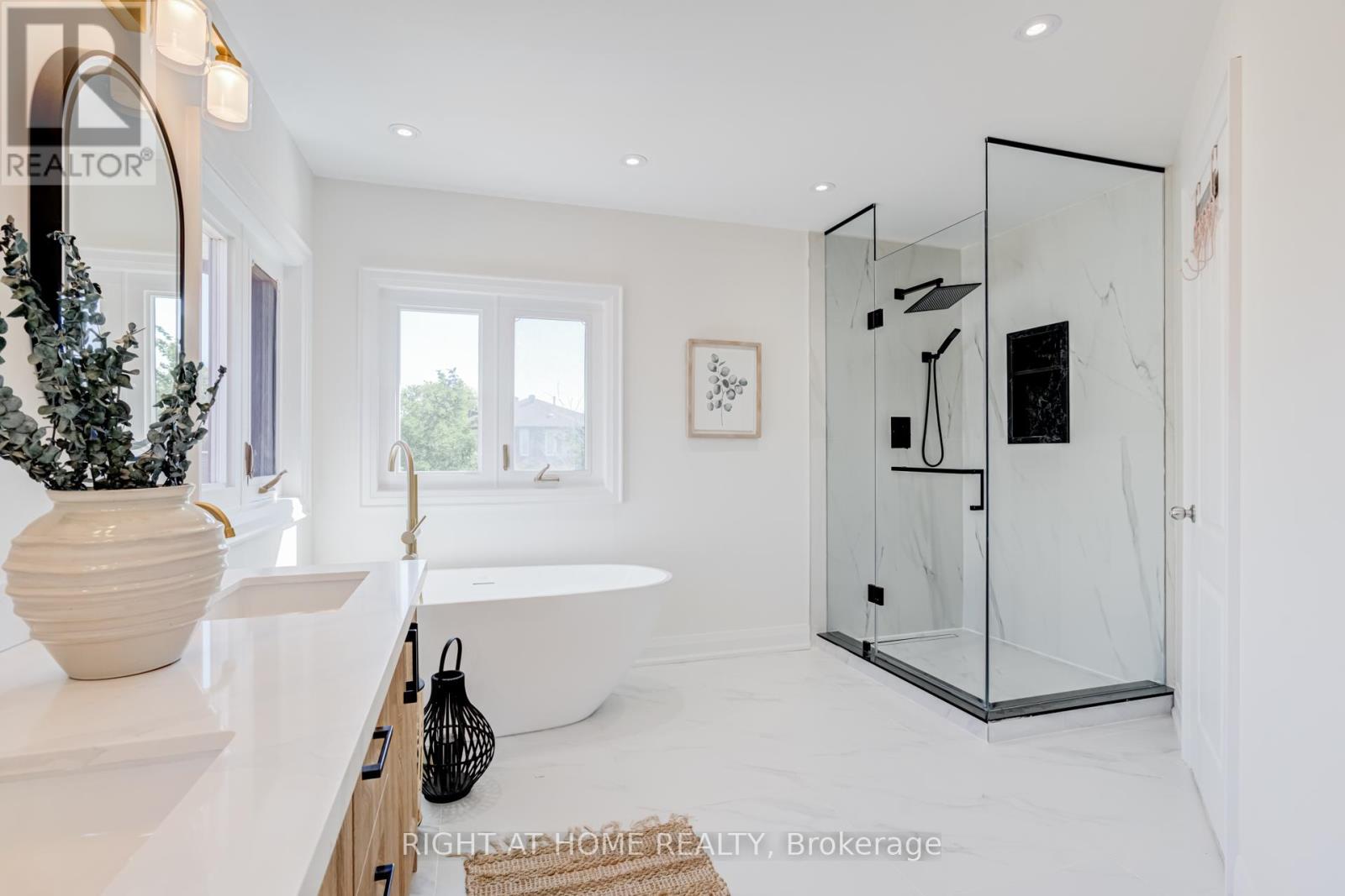 2598 MASON HEIGHTS - 28