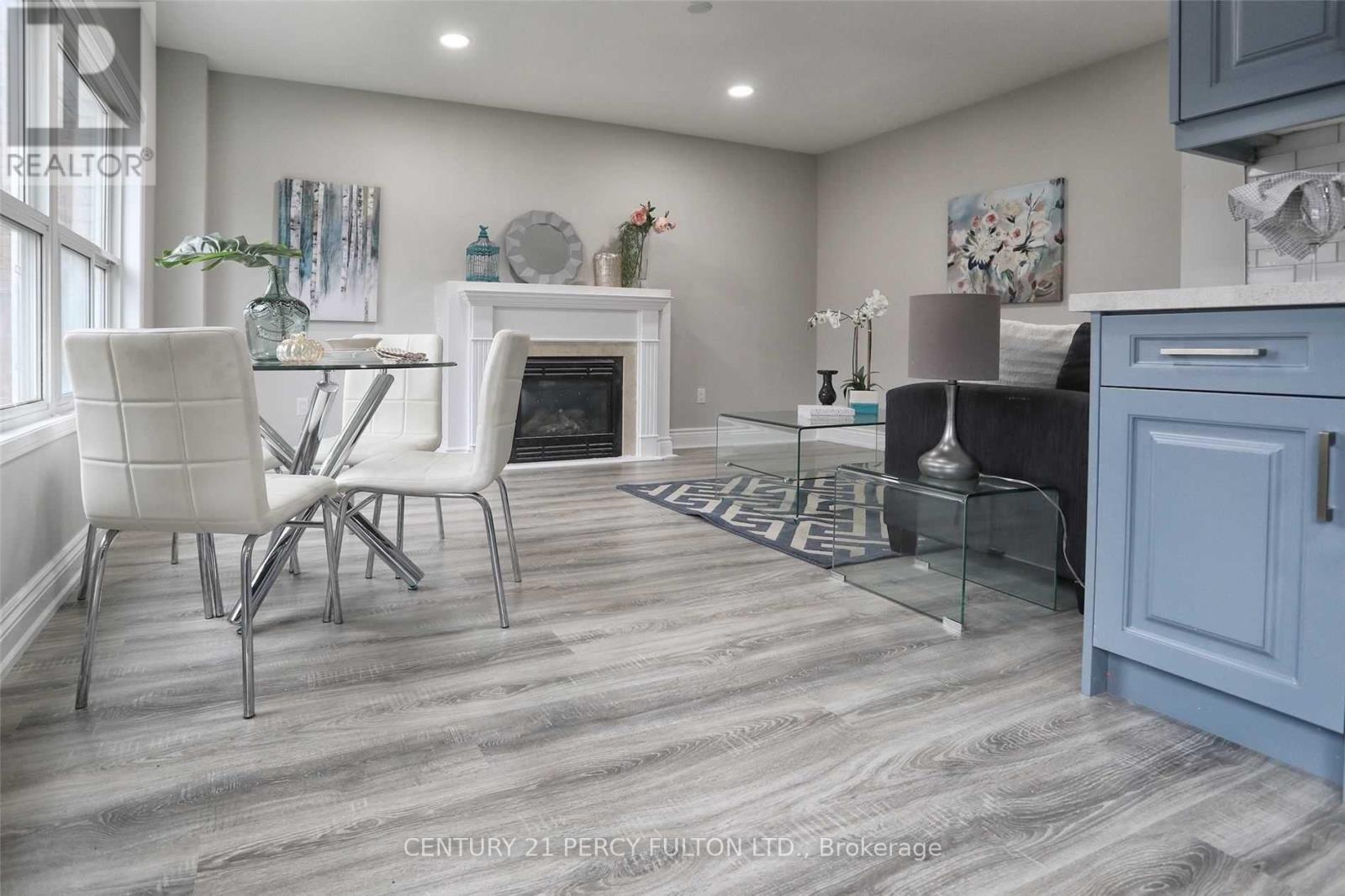 9 VALLEYPARK CRESCENT - 13
