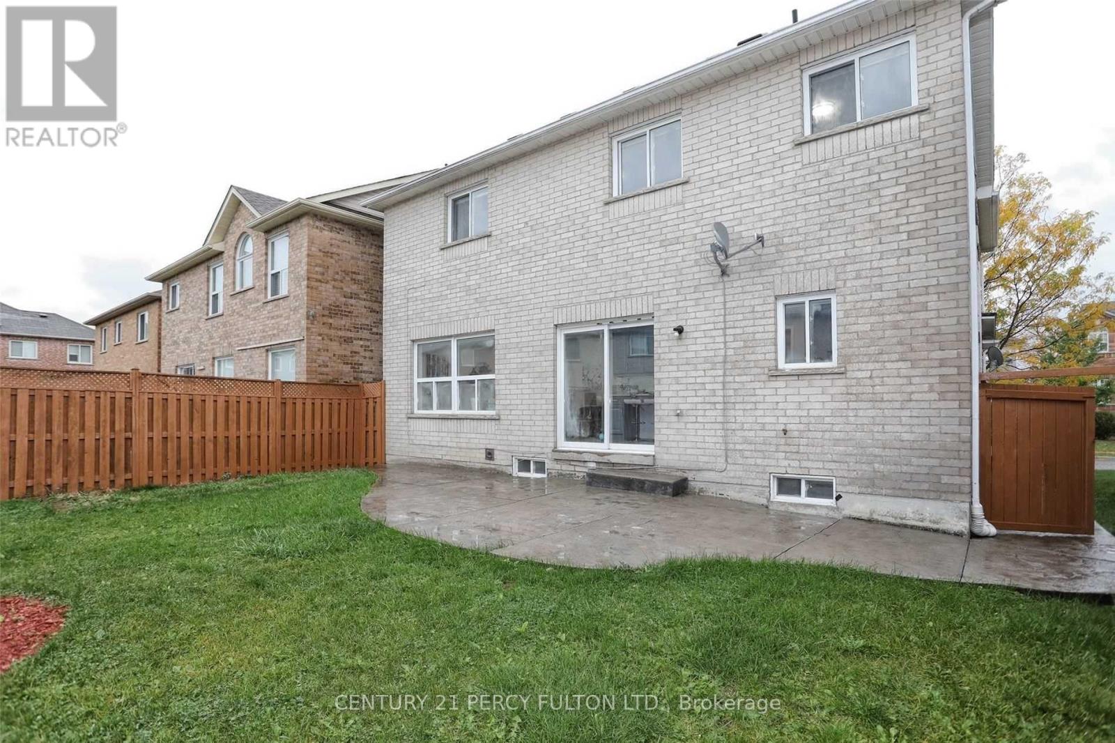 9 VALLEYPARK CRESCENT - 34
