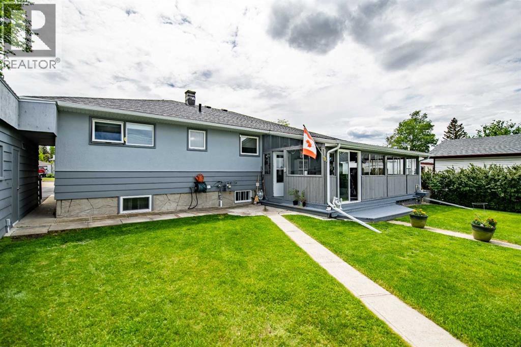 5024 43 Street, Innisfail
