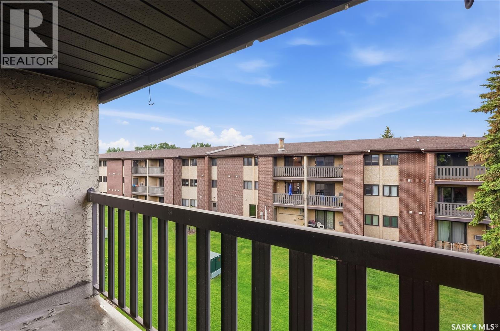 311 403 Tait COURT — photo 28