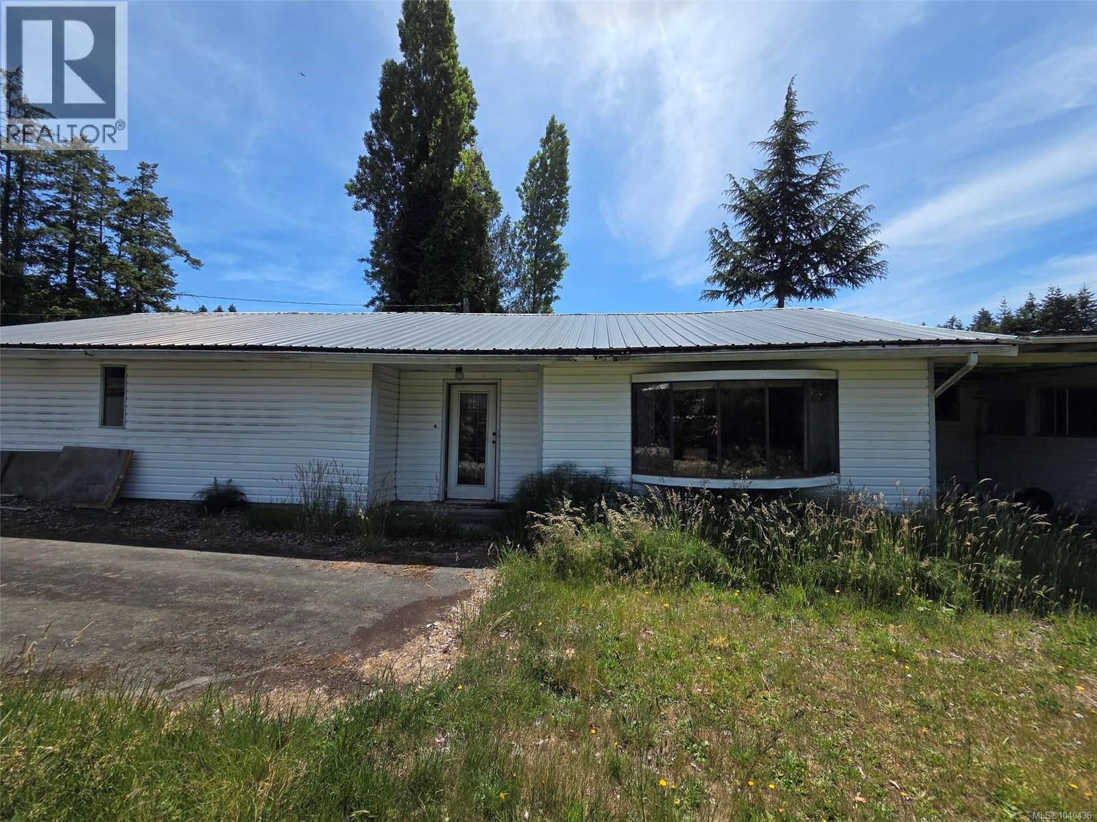 5870 Grandview Rd - 2