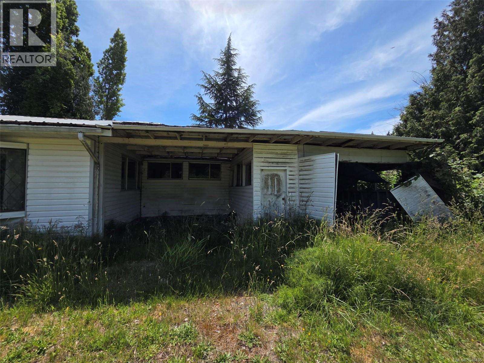 5870 Grandview Rd - 3