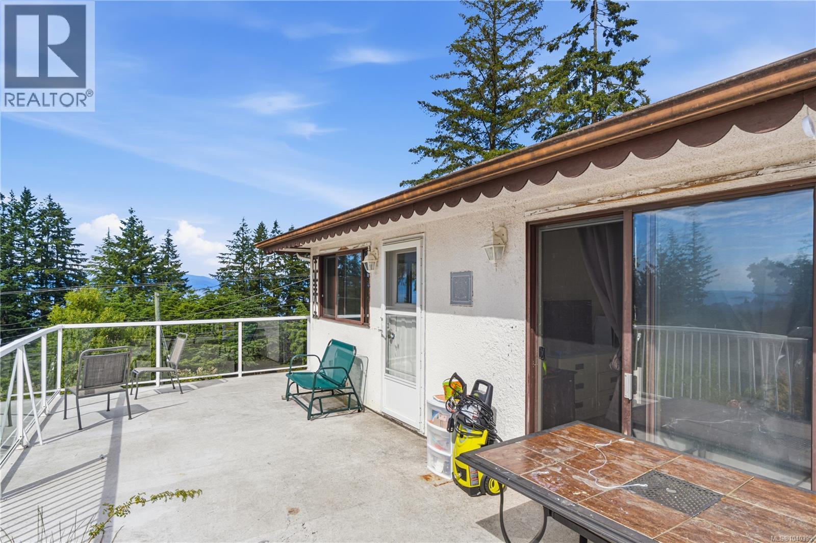 5395 Lost Lake Rd - Image 36