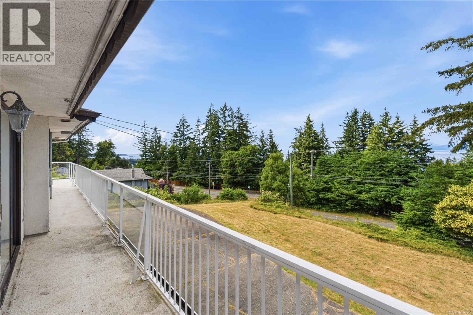 5395 Lost Lake Rd - Image 37
