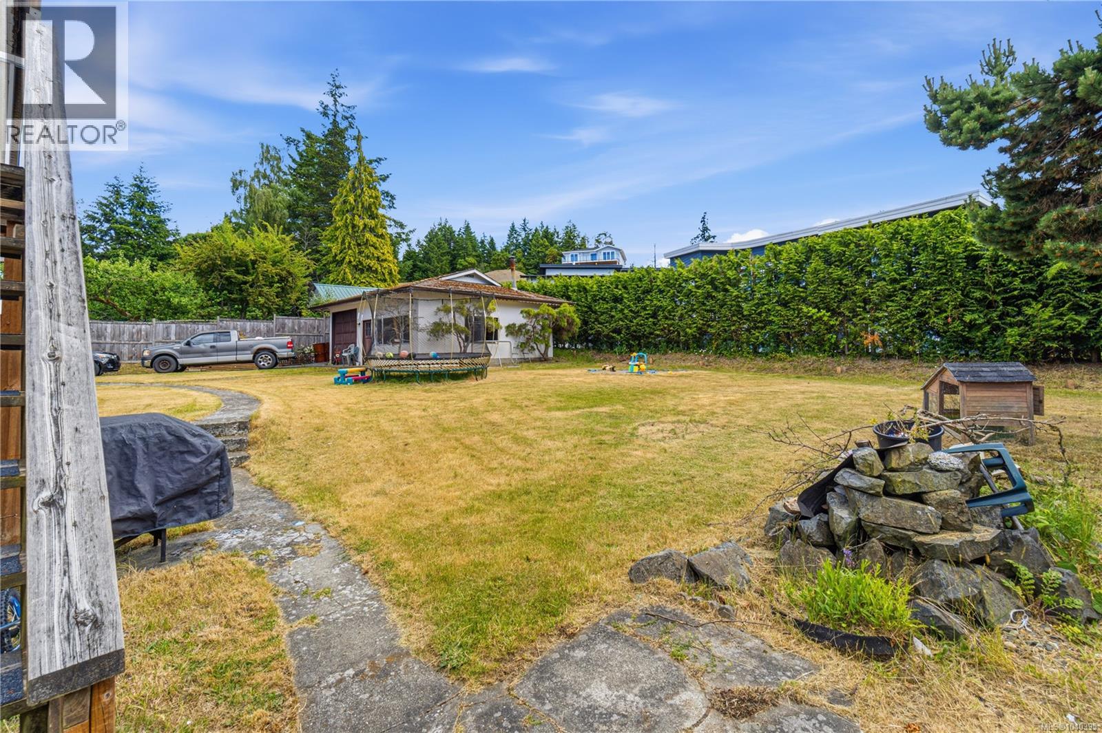 5395 Lost Lake Rd - Image 40