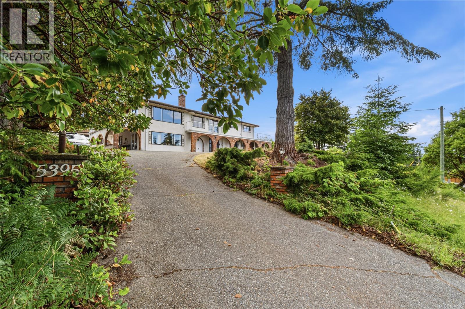 5395 Lost Lake Rd - Image 44