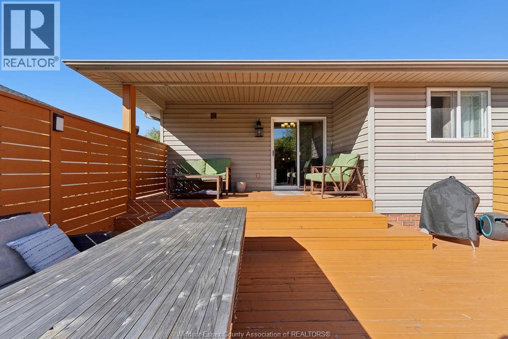 1162 BANWELL ROAD - 35
