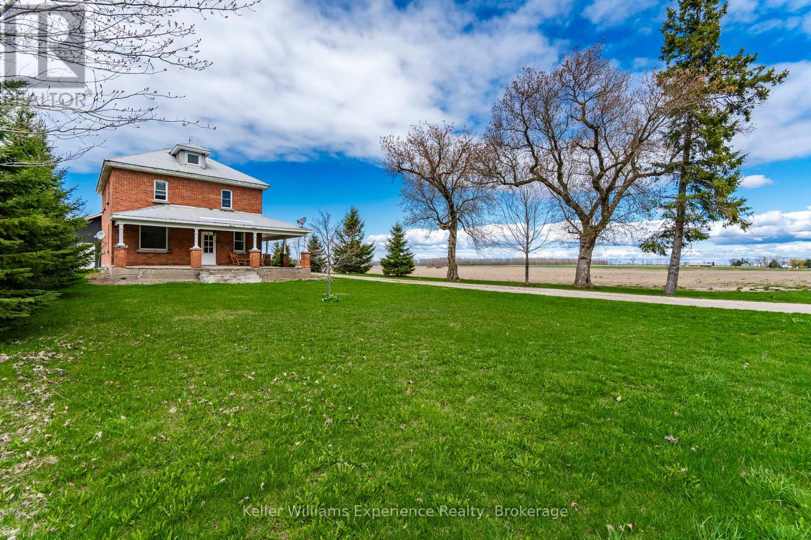 2936 FLOS 6 ROAD W - 2