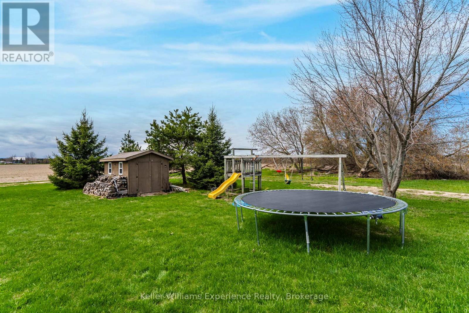 2936 FLOS 6 ROAD W - 34
