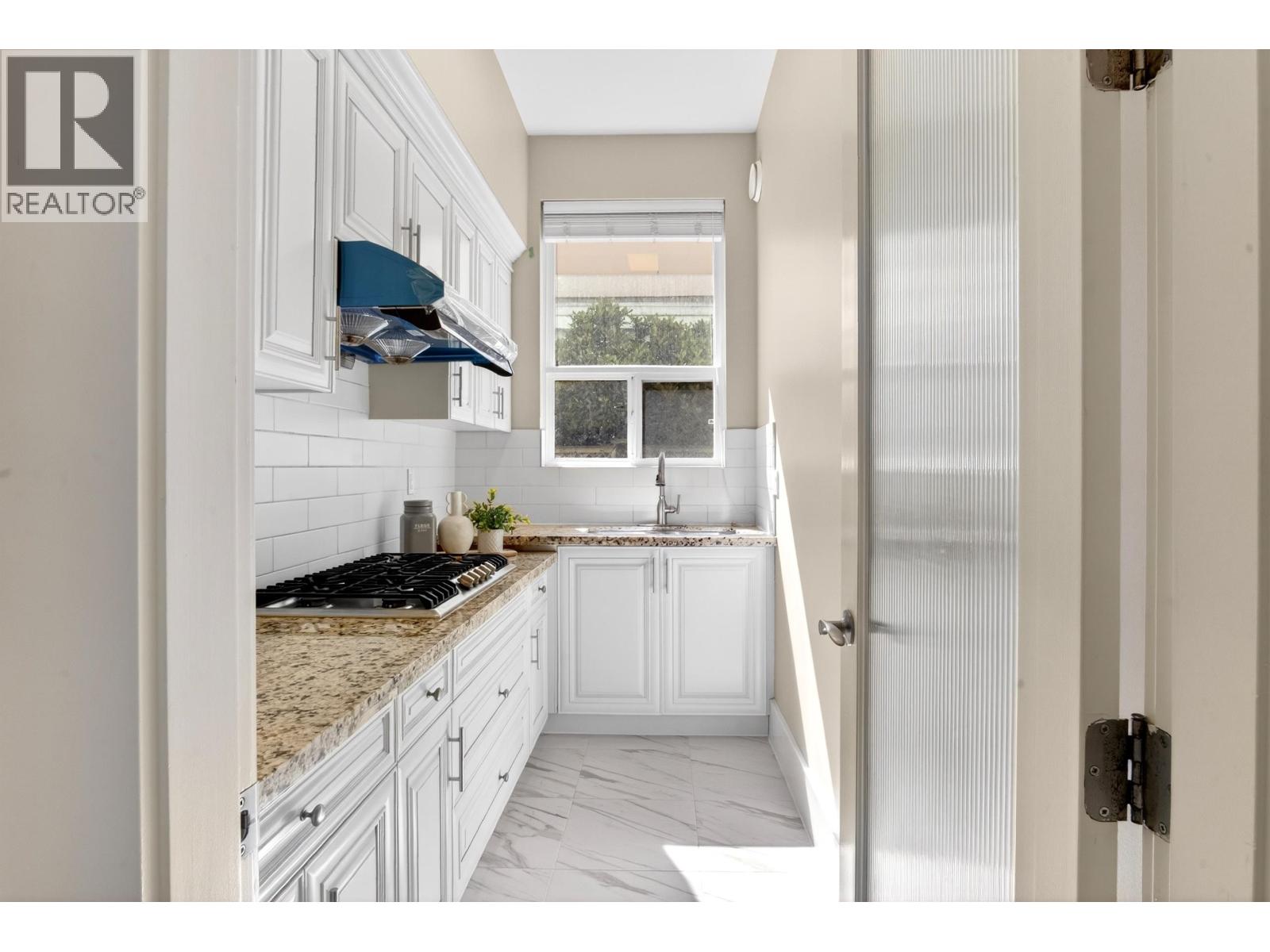 6431 BASSETT Road, Richmond