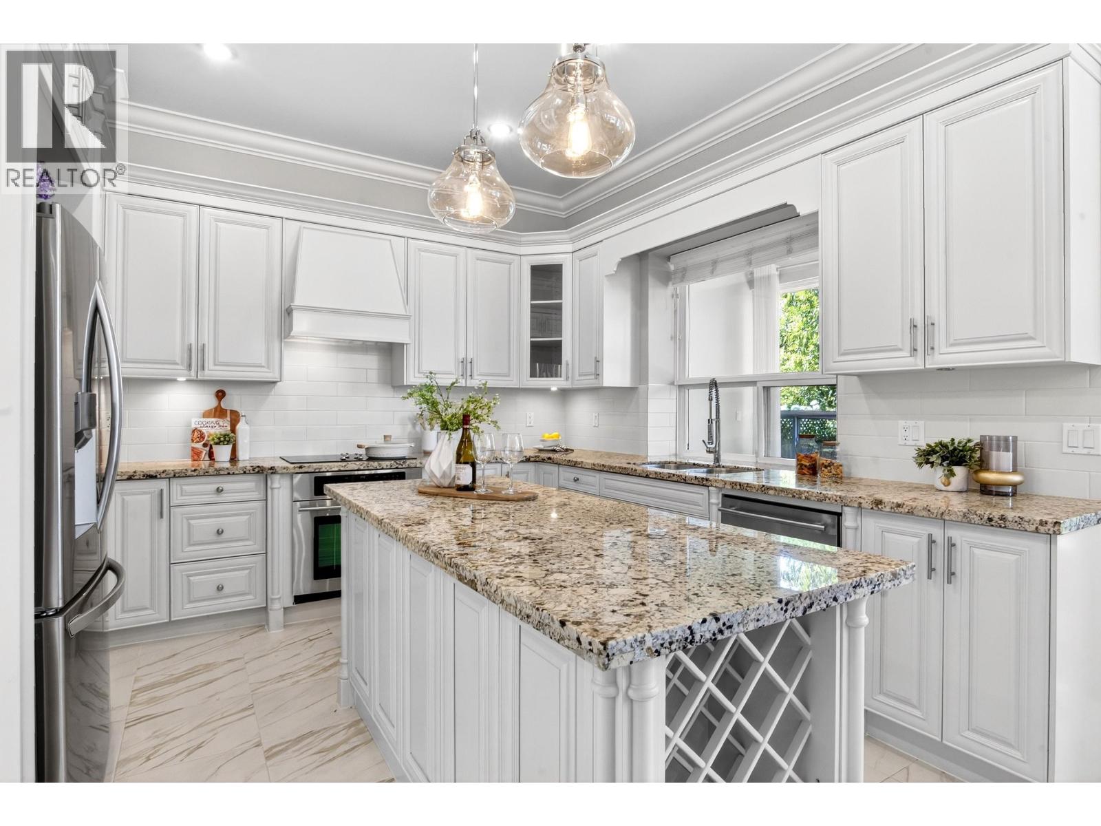 6431 BASSETT Road, Richmond