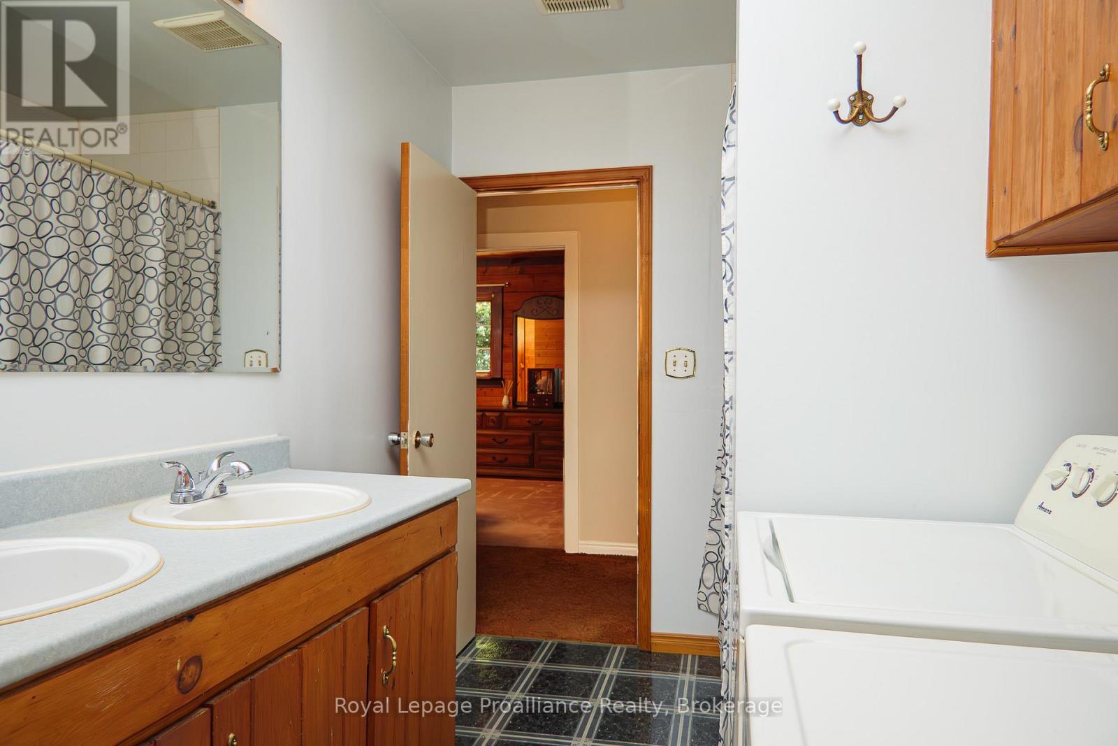 326 SCUTTLEHOLE ROAD - 23