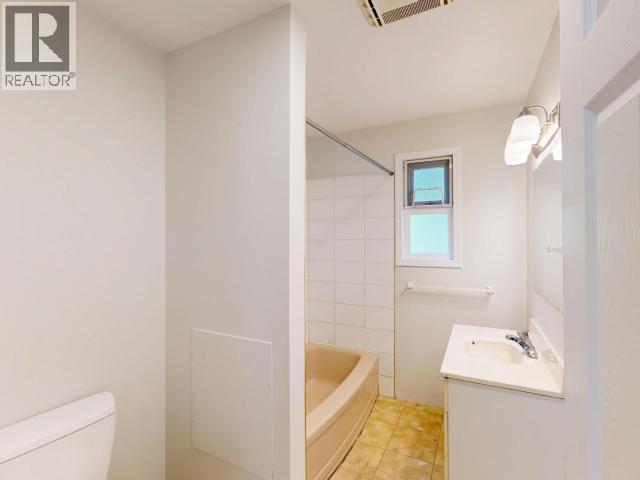11071 NEAVE ROAD - 12