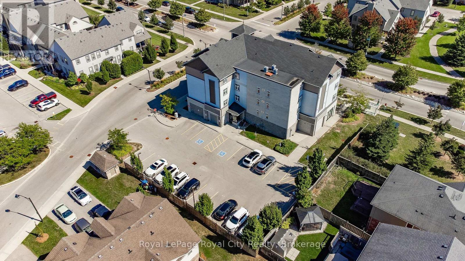 #304 64 FREDERICK DRIVE - 23