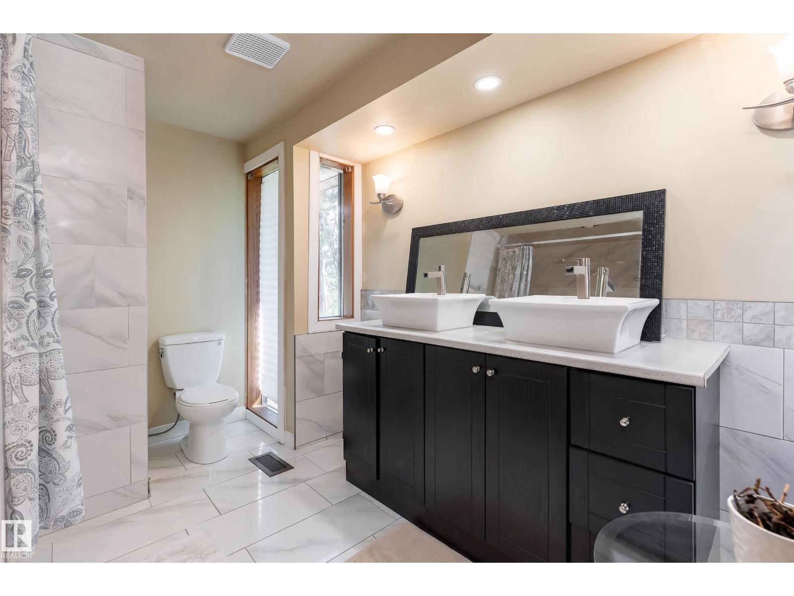 20211 9 AV SW — photo 27