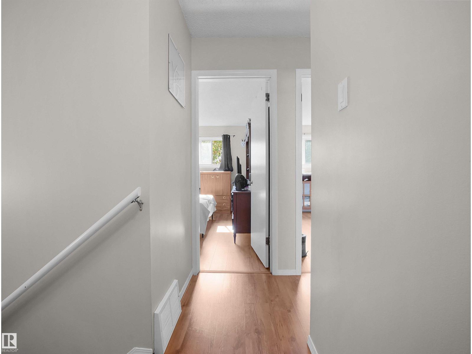 #B 16405 89 AV NW — photo 14