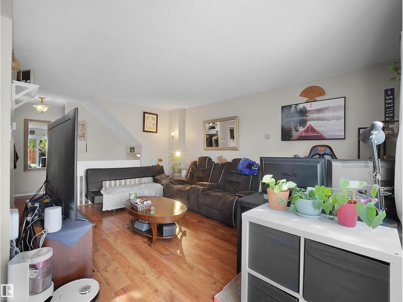 #B 16405 89 AV NW - photo 5