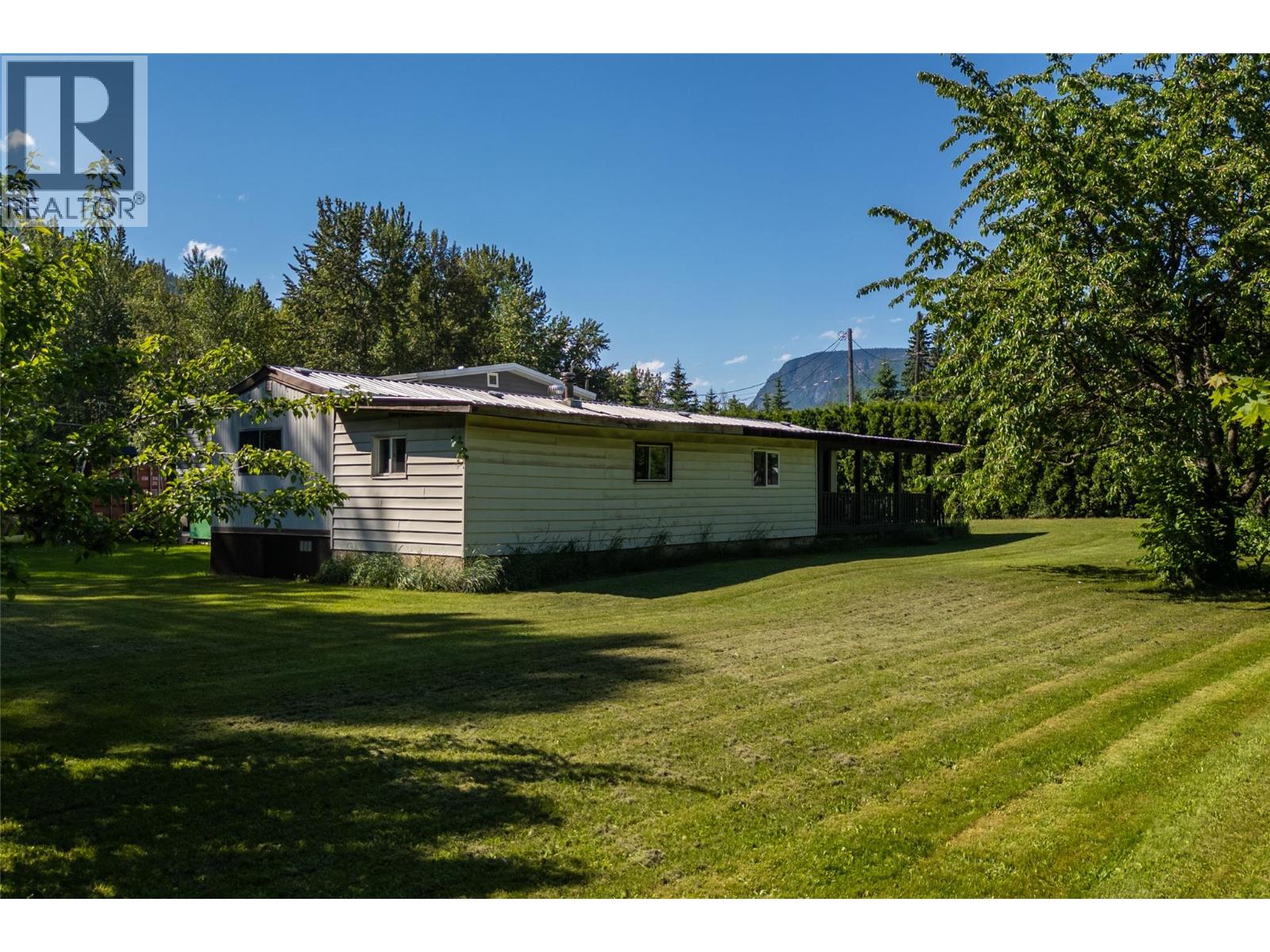 1867 Nixon Road - 20