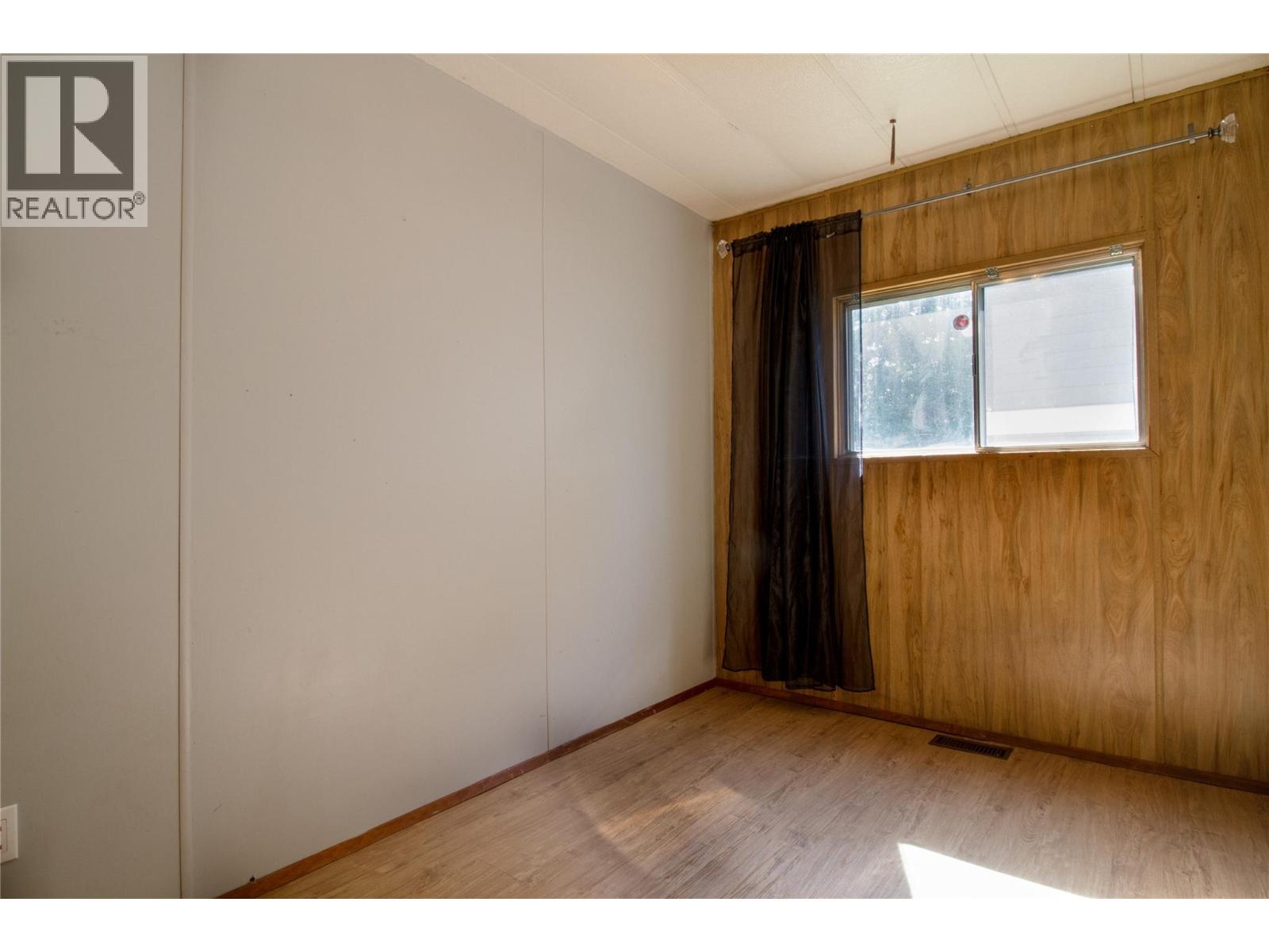 1867 Nixon Road - 13