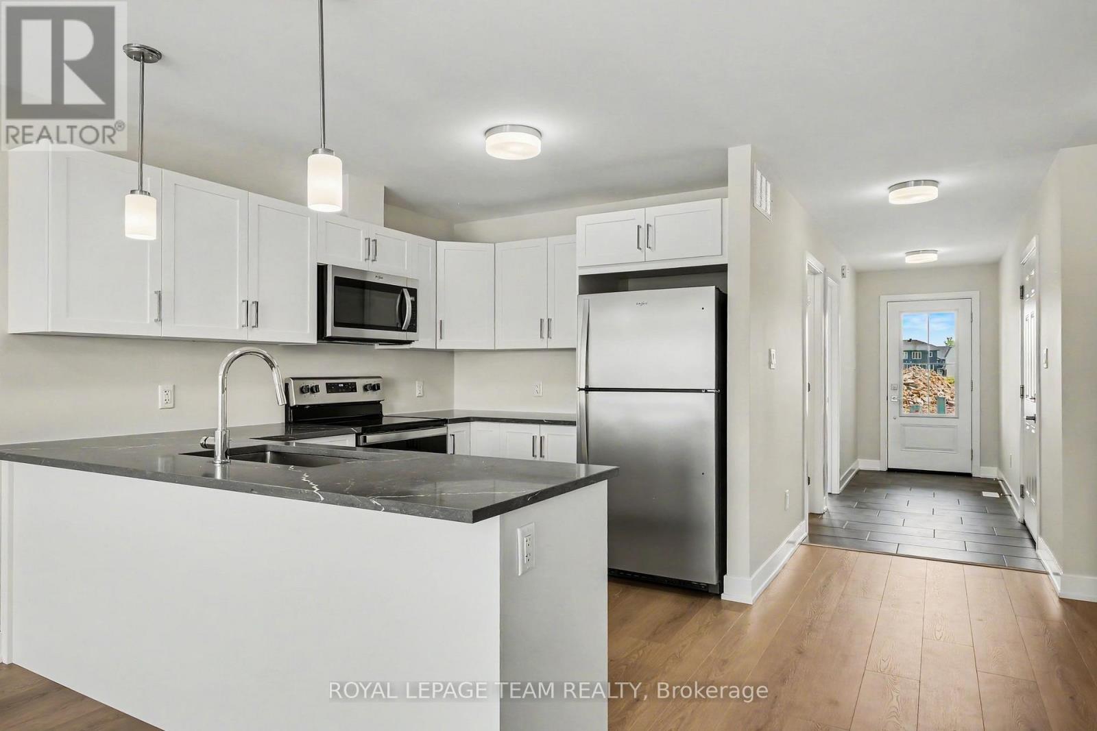 68 DOCTOR AGNES CRAINE DRIVE - 14