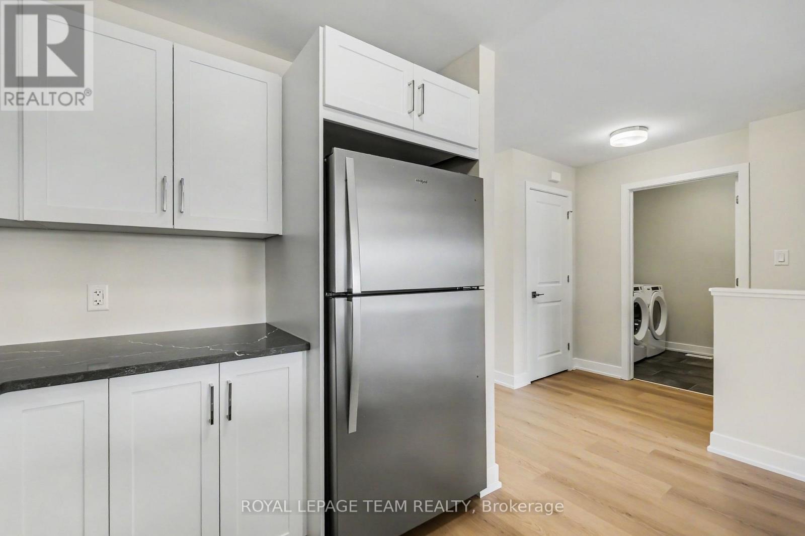 68 DOCTOR AGNES CRAINE DRIVE - 16