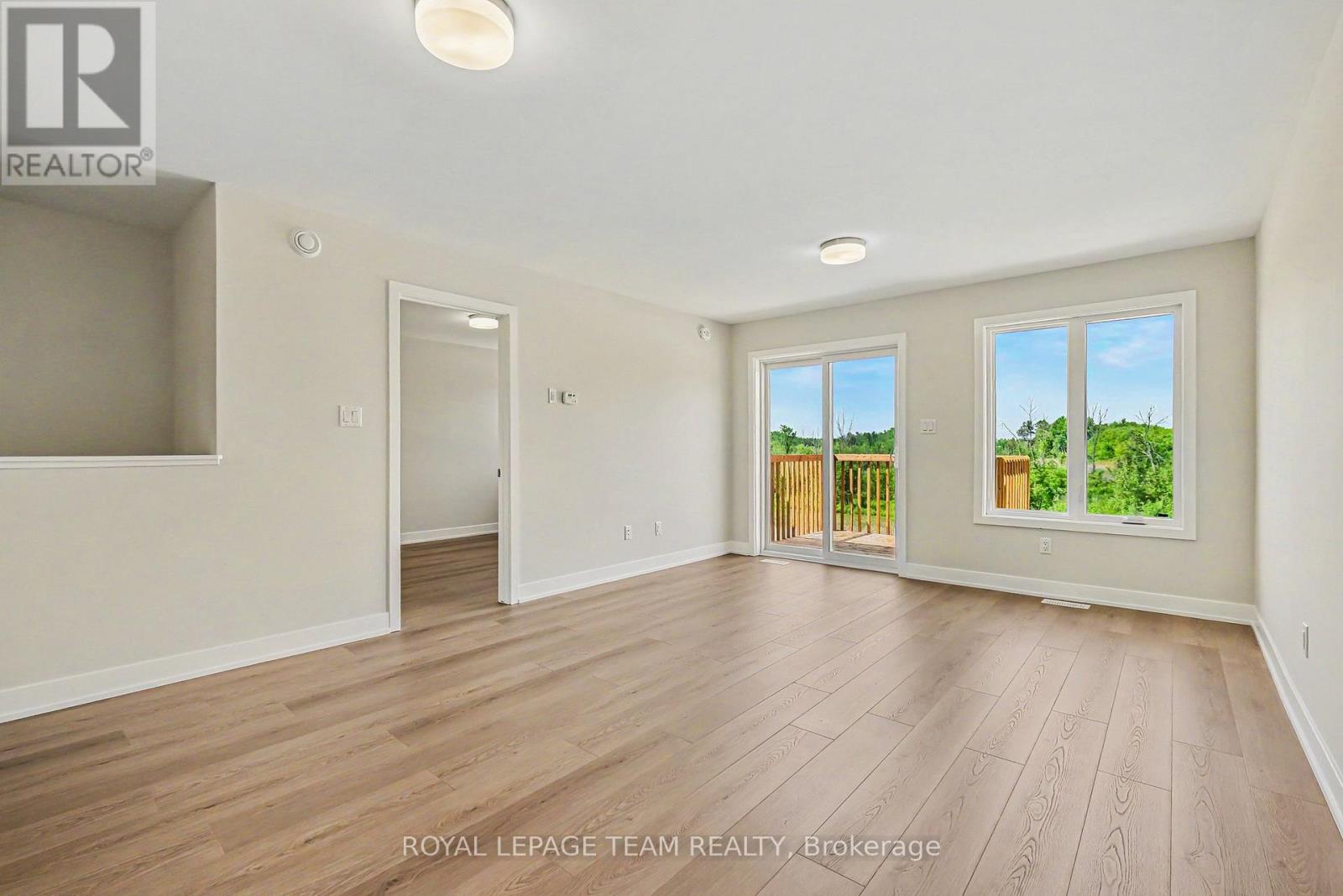 68 DOCTOR AGNES CRAINE DRIVE - 7